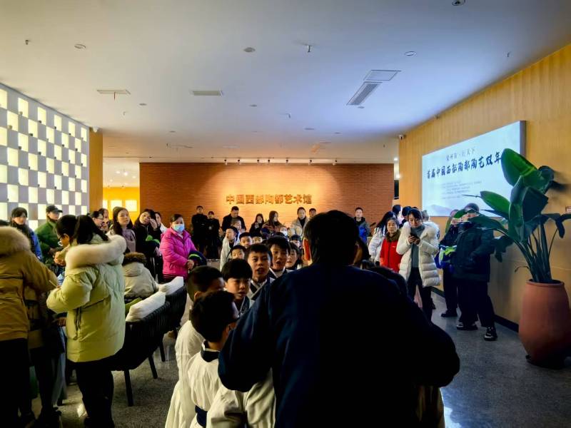 新密市培训讲座公司如何赋能文旅产业：定制化培训助力产业人才升级